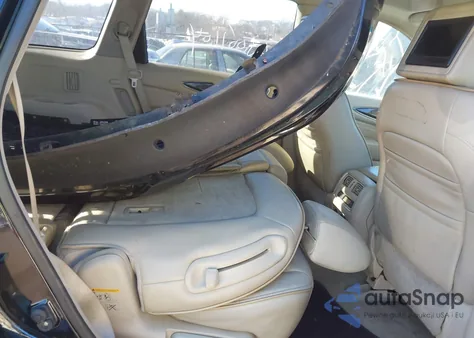 2013 Infiniti Jx35 z USA, uszkodzony, nr VIN 5N1AL0MM0DC303045